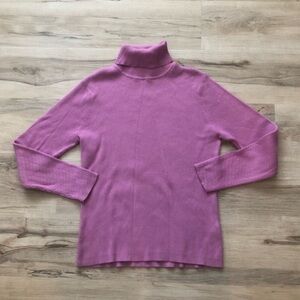 Elegant Mauve Long Sleeve Turtleneck Top